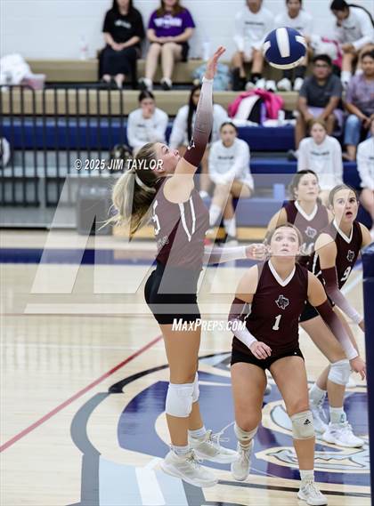 Thumbnail 2 in Saint Jo vs. Graford photogallery.