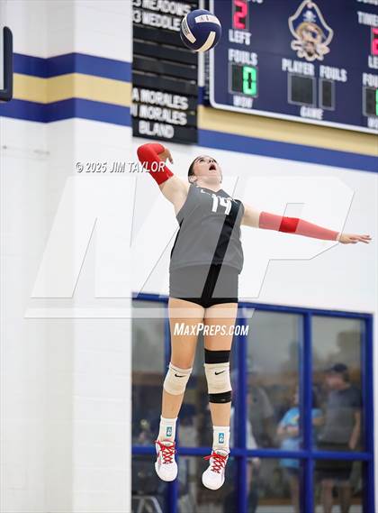 Thumbnail 1 in Saint Jo vs. Graford photogallery.