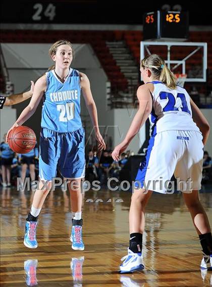 Thumbnail 2 in Holton vs. Chanute (KSHSAA 4A 1st Round) photogallery.