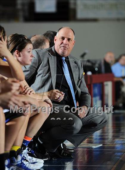 Thumbnail 3 in Holton vs. Chanute (KSHSAA 4A 1st Round) photogallery.