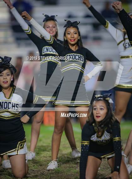 Thumbnail 2 in Downey @ Enochs photogallery.