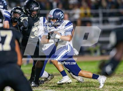 Thumbnail 2 in Downey @ Enochs photogallery.