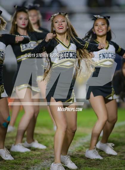 Thumbnail 2 in Downey @ Enochs photogallery.