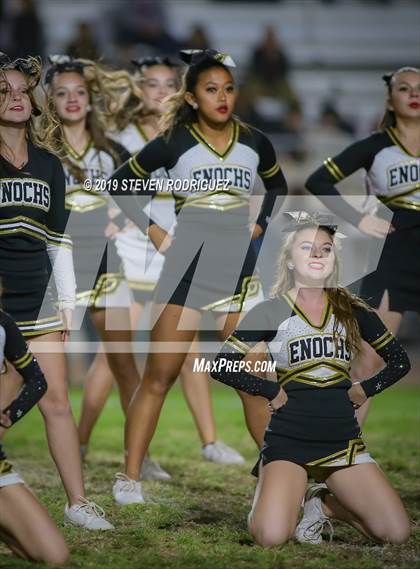 Thumbnail 2 in Downey @ Enochs photogallery.