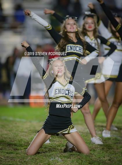 Thumbnail 1 in Downey @ Enochs photogallery.