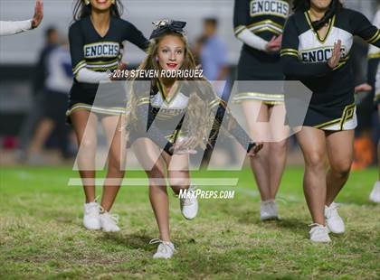 Thumbnail 2 in Downey @ Enochs photogallery.