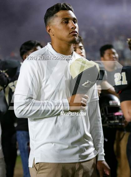 Thumbnail 2 in Downey @ Enochs photogallery.