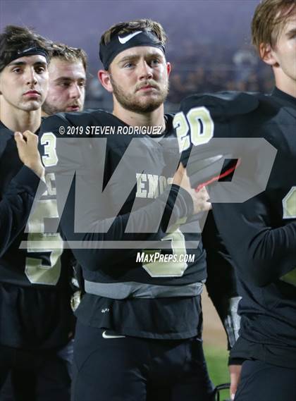 Thumbnail 2 in Downey @ Enochs photogallery.