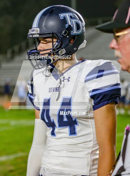 Thumbnail 2 in Downey @ Enochs photogallery.