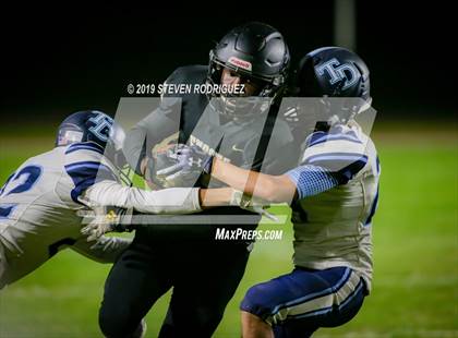 Thumbnail 2 in Downey @ Enochs photogallery.