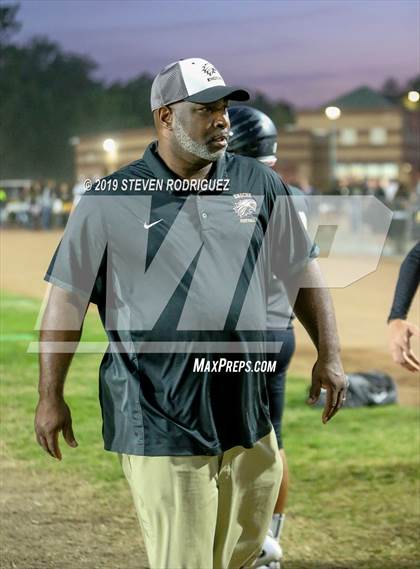 Thumbnail 2 in Downey @ Enochs photogallery.