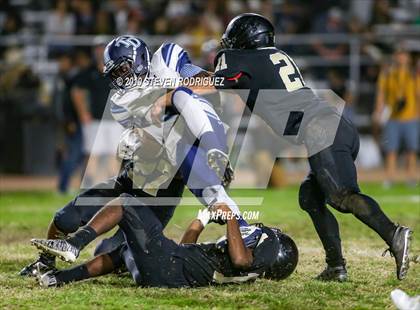 Thumbnail 2 in Downey @ Enochs photogallery.