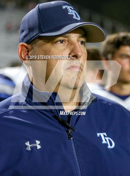 Thumbnail 2 in Downey @ Enochs photogallery.
