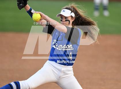 Thumbnail 3 in Robinson @ Lorena photogallery.