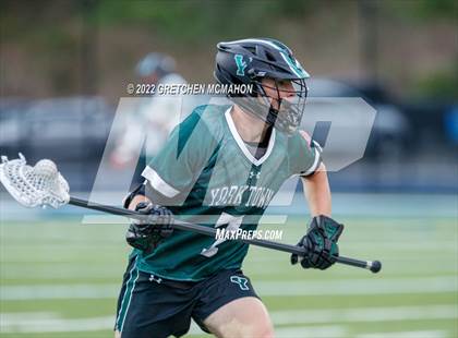 Thumbnail 2 in Wilton @ Yorktown photogallery.