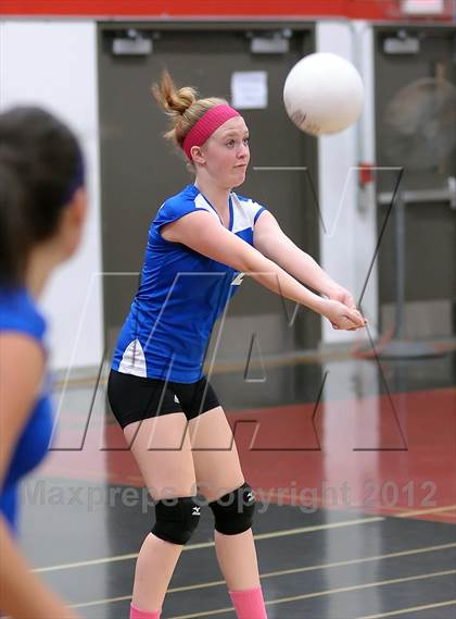 Thumbnail 2 in Faith Christian @ Sacramento Country Day photogallery.
