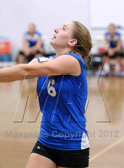 Thumbnail 3 in Faith Christian @ Sacramento Country Day photogallery.