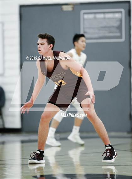 Thumbnail 1 in Simi Valley vs La Canada (5th Annual West Valley Tip-Off Classic) photogallery.