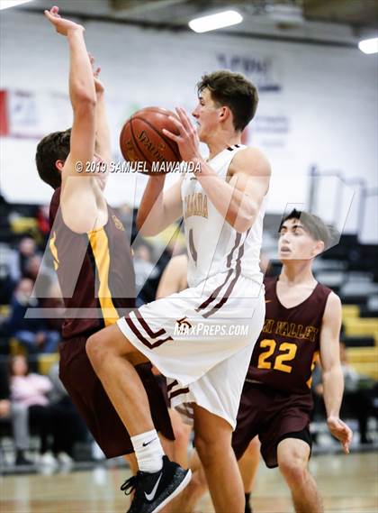 Thumbnail 2 in Simi Valley vs La Canada (5th Annual West Valley Tip-Off Classic) photogallery.