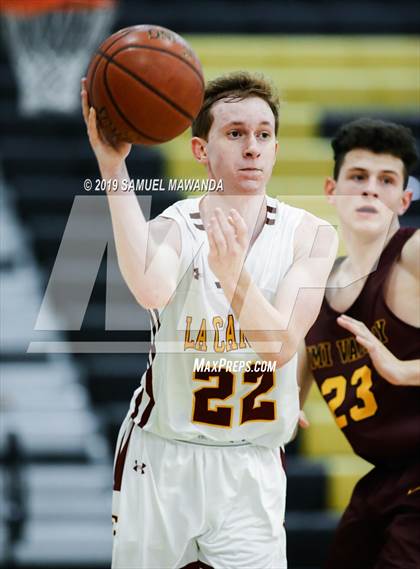 Thumbnail 3 in Simi Valley vs La Canada (5th Annual West Valley Tip-Off Classic) photogallery.
