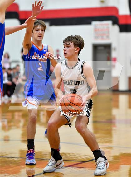 Thumbnail 2 in Graford vs. Slidell (UIL 1A Region III Quarterfinal) photogallery.