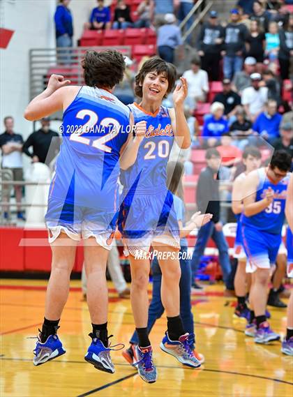 Thumbnail 1 in Graford vs. Slidell (UIL 1A Region III Quarterfinal) photogallery.