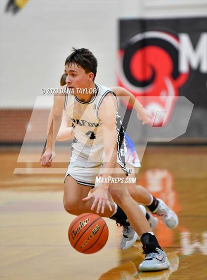 Thumbnail 2 in Graford vs. Slidell (UIL 1A Region III Quarterfinal) photogallery.