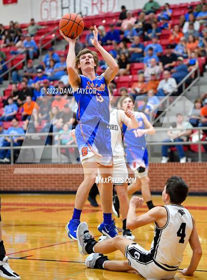 Thumbnail 2 in Graford vs. Slidell (UIL 1A Region III Quarterfinal) photogallery.