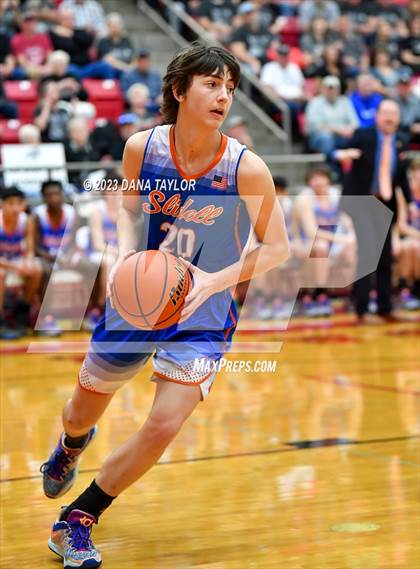 Thumbnail 2 in Graford vs. Slidell (UIL 1A Region III Quarterfinal) photogallery.