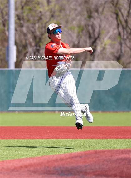 Thumbnail 3 in Rockwall @ Boyd photogallery.