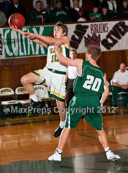 Thumbnail 2 in Placer vs Colfax (Kendall Arnett) photogallery.