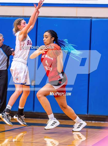 Thumbnail 1 in Newark Valley @ Elmira photogallery.