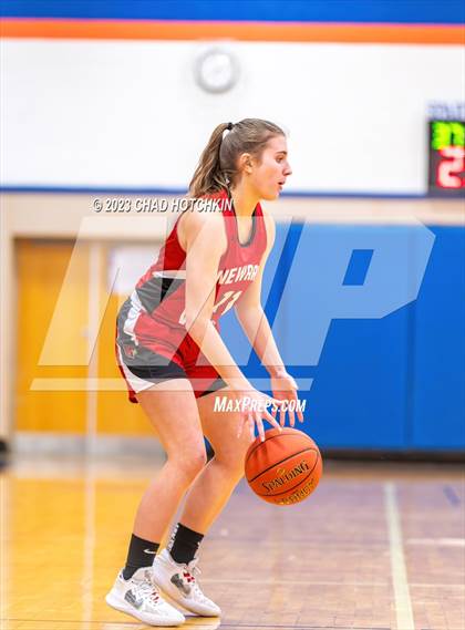 Thumbnail 1 in Newark Valley @ Elmira photogallery.