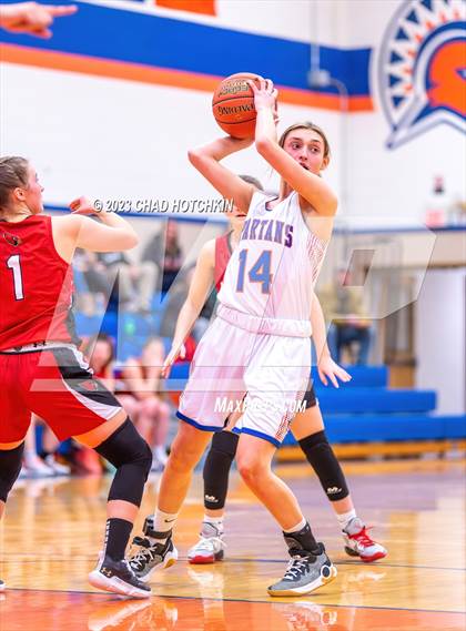 Thumbnail 3 in Newark Valley @ Elmira photogallery.