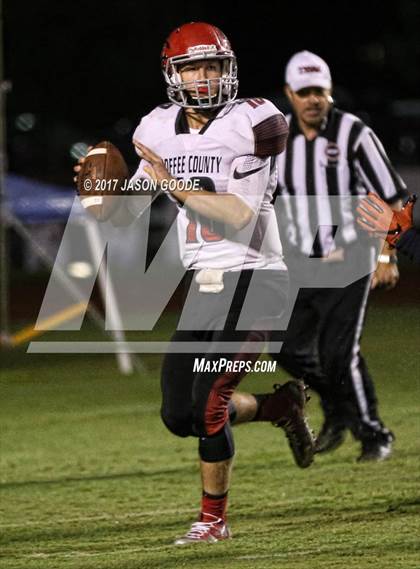 Thumbnail 2 in Coffee County @ Blackman photogallery.