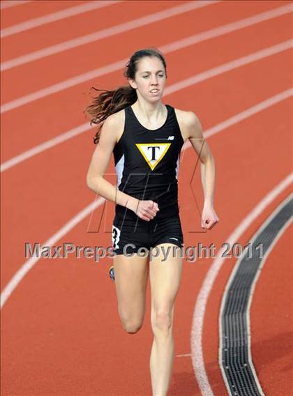 Thumbnail 3 in Warrior Invitational (Girls 1600m) photogallery.