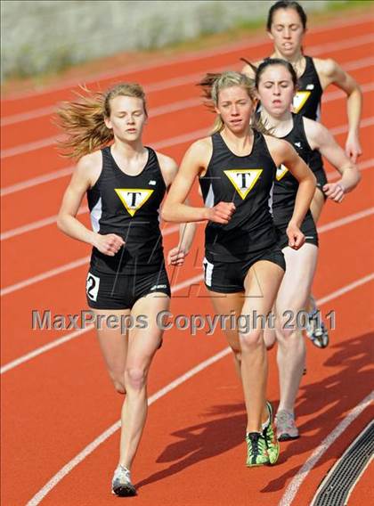 Thumbnail 1 in Warrior Invitational (Girls 1600m) photogallery.