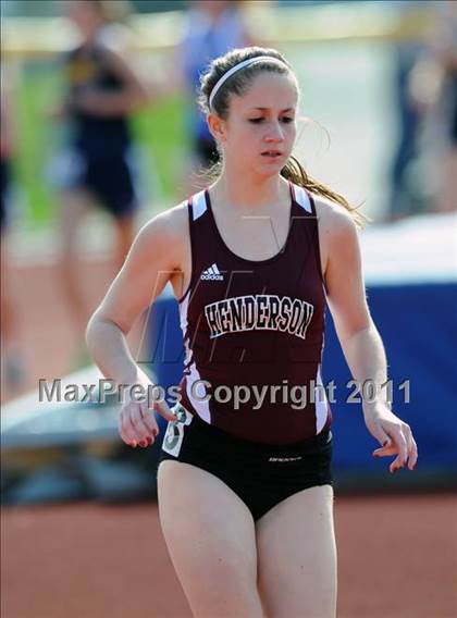 Thumbnail 2 in Warrior Invitational (Girls 1600m) photogallery.