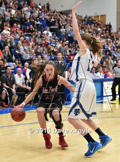 Thumbnail 2 in Fremont vs. American Fork (UHSAA Semifinal) photogallery.