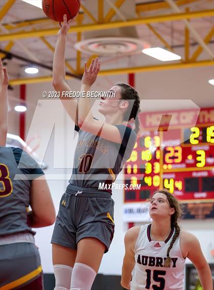 Thumbnail 3 in Aubrey vs. Bells ("For the Love of the Game" Tournament) photogallery.