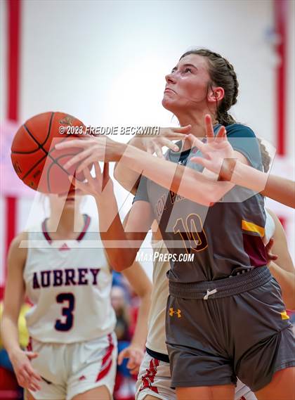 Thumbnail 1 in Aubrey vs. Bells ("For the Love of the Game" Tournament) photogallery.
