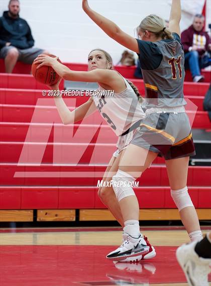 Thumbnail 3 in Aubrey vs. Bells ("For the Love of the Game" Tournament) photogallery.