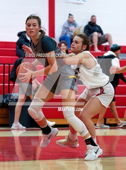 Thumbnail 3 in Aubrey vs. Bells ("For the Love of the Game" Tournament) photogallery.