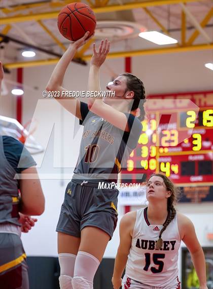 Thumbnail 2 in Aubrey vs. Bells ("For the Love of the Game" Tournament) photogallery.