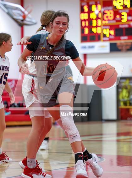 Thumbnail 3 in Aubrey vs. Bells ("For the Love of the Game" Tournament) photogallery.