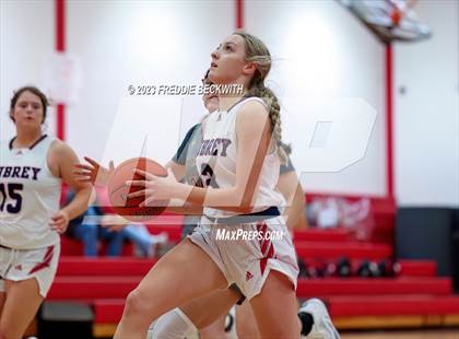 Thumbnail 2 in Aubrey vs. Bells ("For the Love of the Game" Tournament) photogallery.