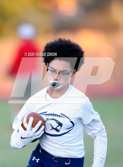 Thumbnail 3 in Independence @ Kellis photogallery.