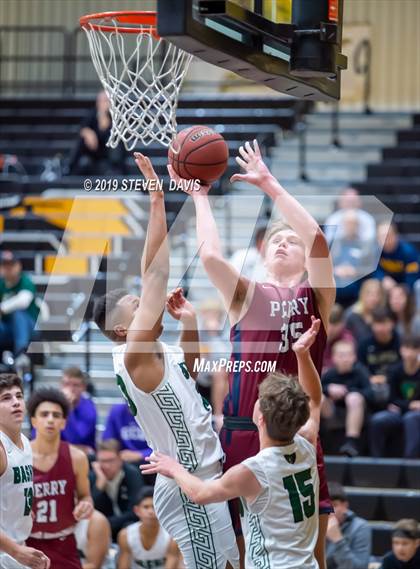 Thumbnail 3 in Basha vs. Perry (Welcome To The Jungle Holiday Tournament) photogallery.