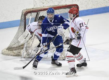 Thumbnail 2 in Darien vs. Greenwich (CIAC D1 Final) photogallery.