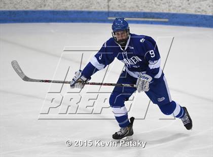 Thumbnail 2 in Darien vs. Greenwich (CIAC D1 Final) photogallery.